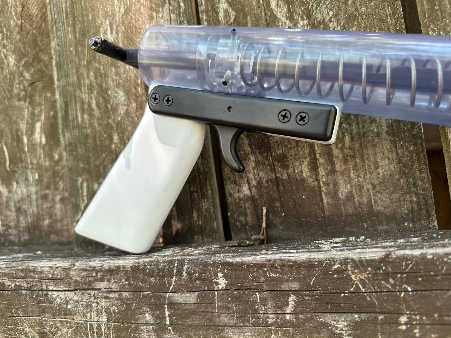 Rainbow Pistol Pro - Black and White